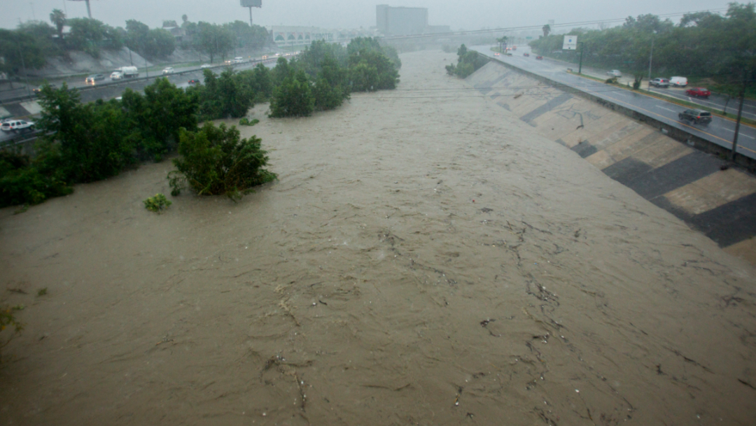 Inundaciones y deslaves provocadas por 'Fernand' en N.L.
