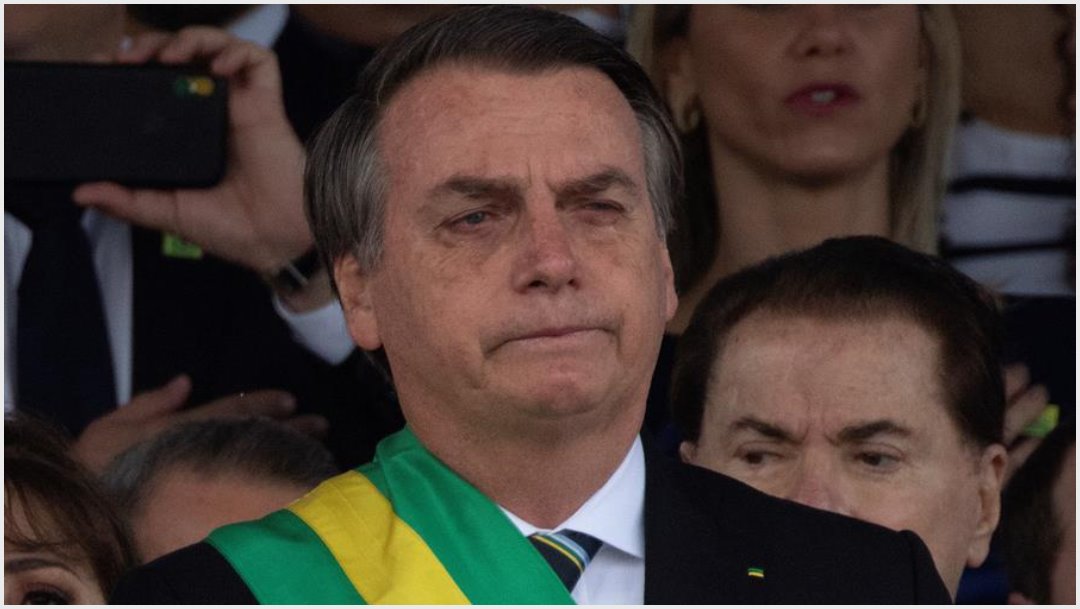 Imagen: El presidente Jair Bolsonaro ingresó el sábado al hospital para ser operado, 7 de septiembre de 2019 (EFE)