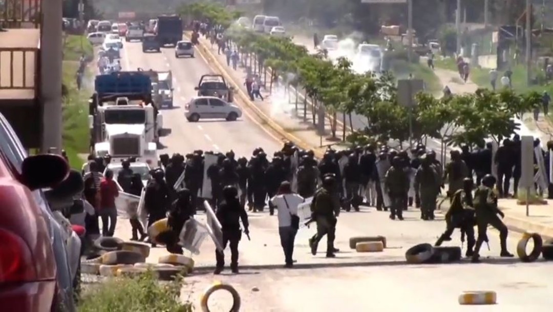 Pobladores de Petaquillas, Guerrero, se sienten más seguros con autodefensas que con policías