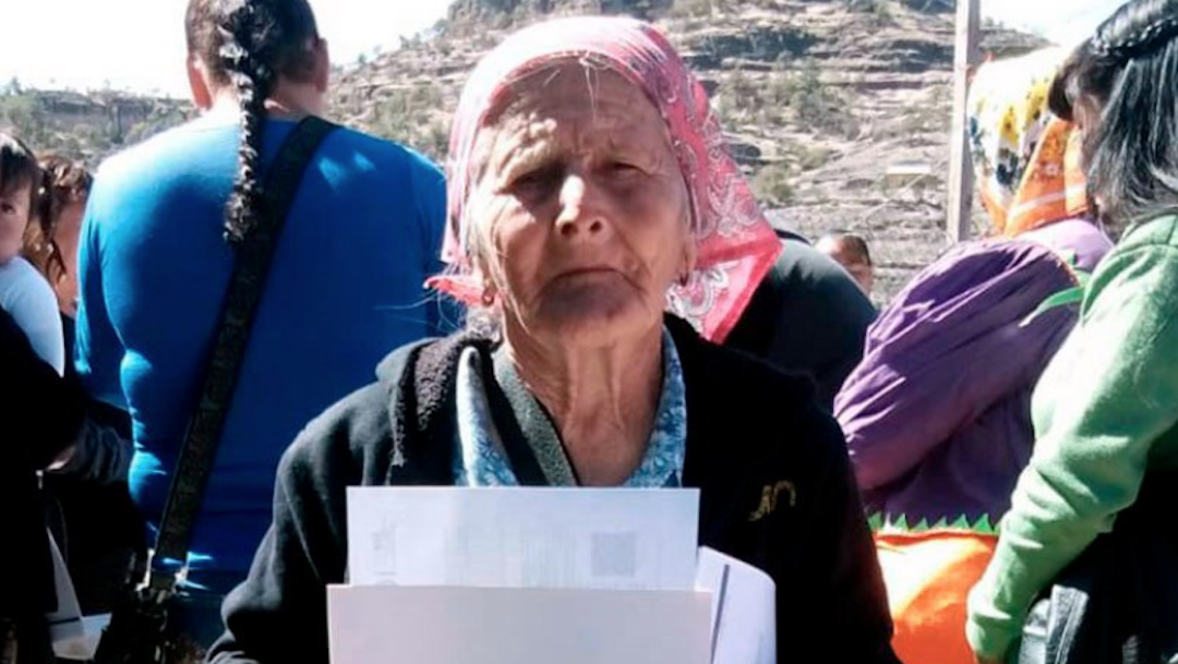 Foto Tarahumara de 81 años termina la primaria, ahora va por la secundaria 11 septiembre 2019