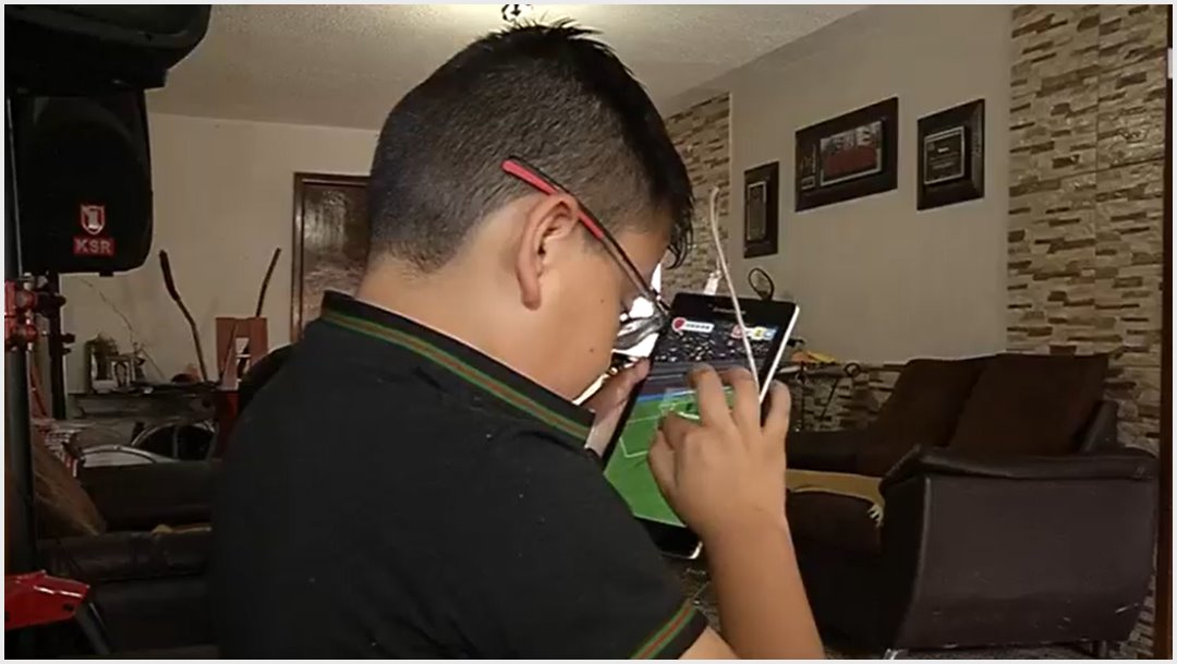 Foto: La OMS alerta sobre el uso de los teléfonos celulares por parte de niños,7 de septiembre de 2019 (Noticieros Televisa)