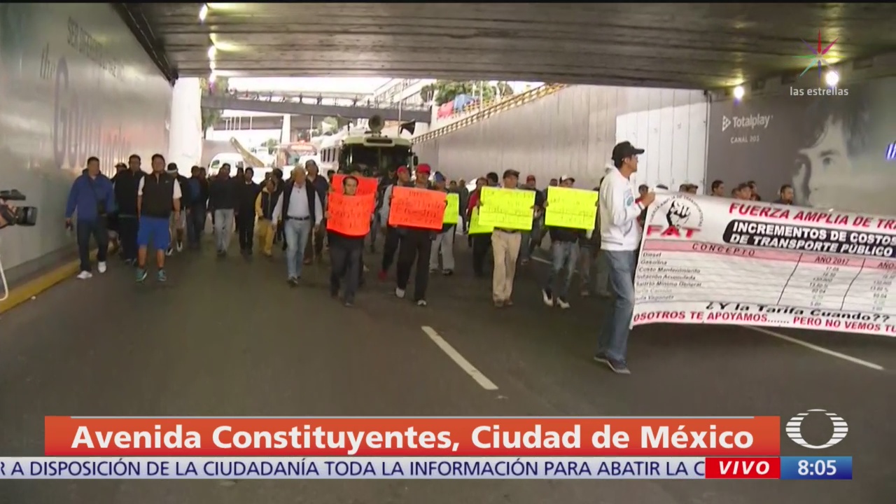 Organización 'Fuerza Amplia de Transportistas' marcha en CDMX