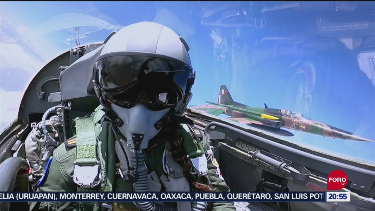 Foto: Primera Mexicana Volar Avión F-5 Desfile Cdmx 12 Septiembre 2019