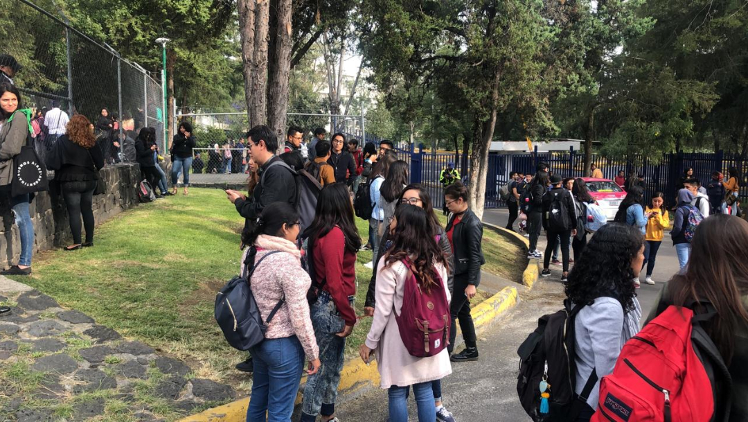 FOTO Reabren Facultad de Ciencias Politicas de la UNAM (Noticieros Televisa)