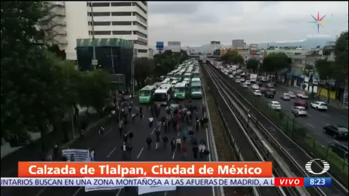 Salen contingentes de transportistas rumbo al Zócalo CDMX