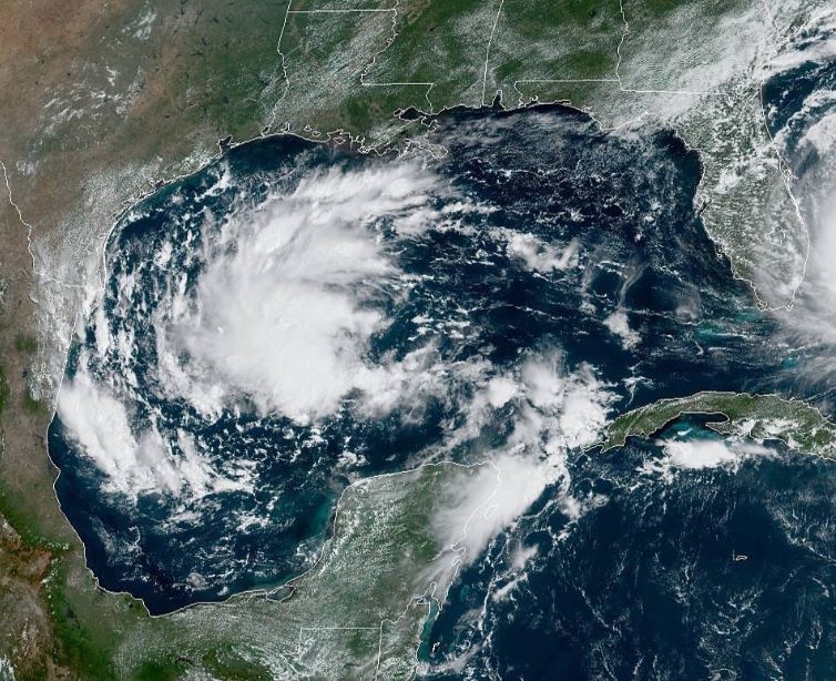 ‘Fernand’ podría ingresar hoy como tormenta tropical en Tamaulipas