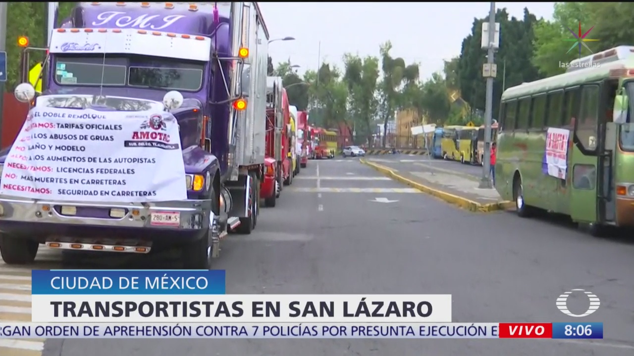 Transportistas se concentran en San Lázaro por mejores condiciones de seguridad