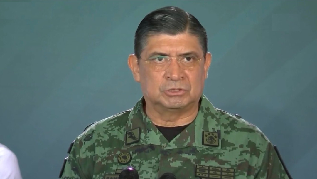 El secretario de la Defensa Nacional, Luis Cresencio Sandoval González,, ofrece una conferencia d prensa sobre seguridad en Yucatán, 20 septiembre 2019