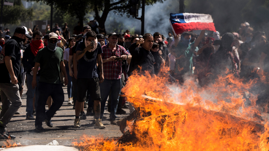 Las violentas protestas en Chile en imágenes