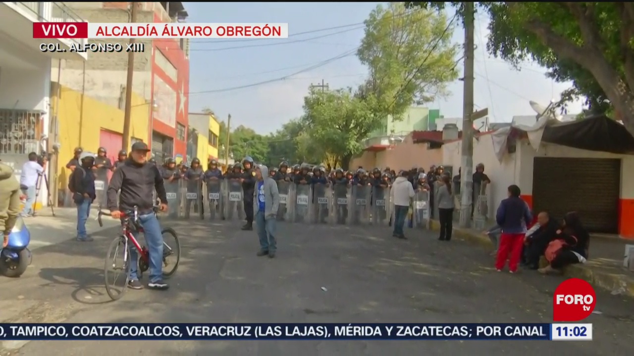 Arrojan bombas molotov durante desalojo de inmueble en la Álvaro Obregón