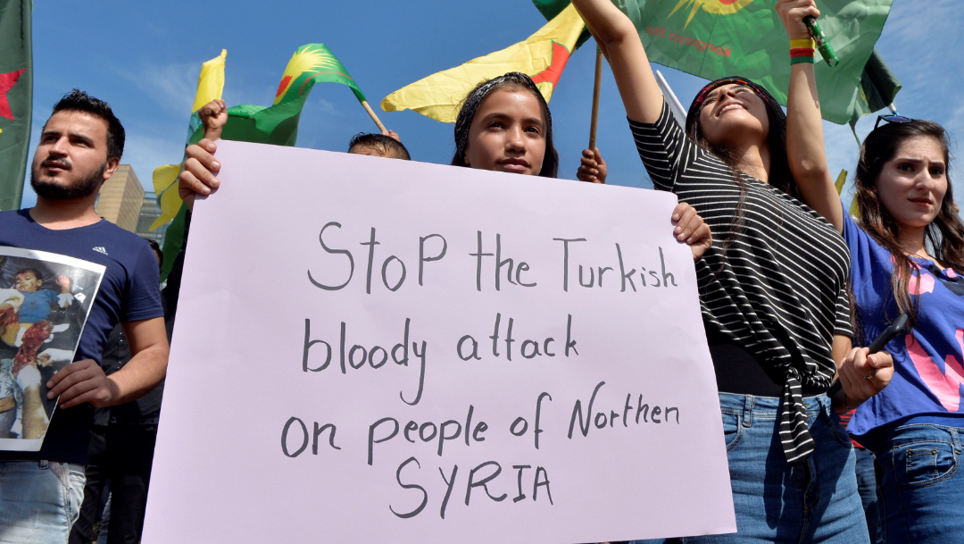 Bombardeos de Turquía en Siria destruyen infraestructura vital