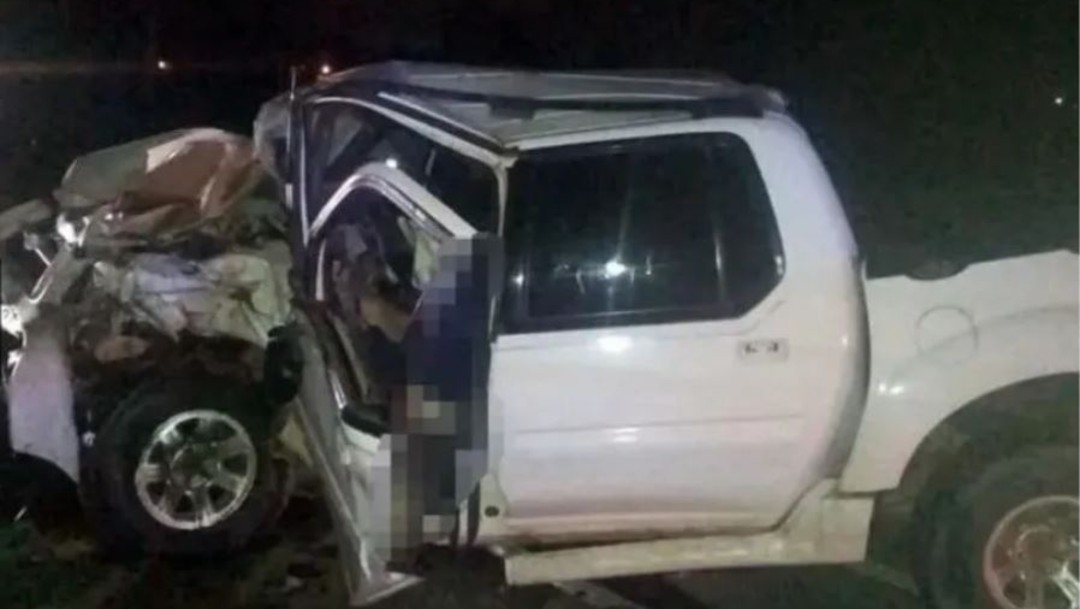 Mueren tres personas calcinadas a bordo de un vehículo en Ensenada