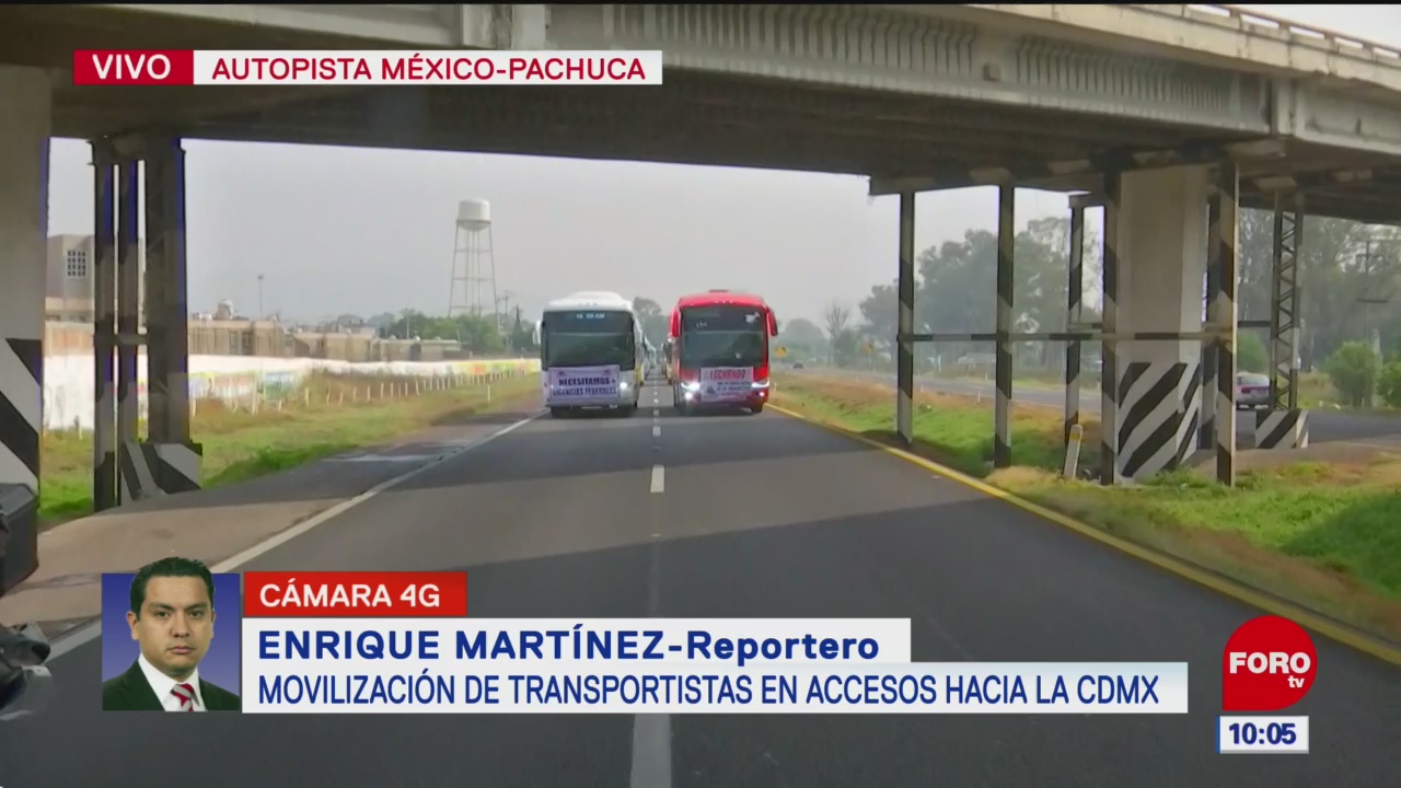 Caravana de transportistas avanza hacia caseta Pirámides, en autopista México-Pachuca