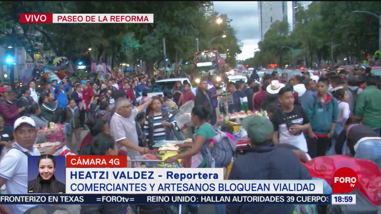 FOTO: Comerciantes artesanos bloquean Paseo Reforma