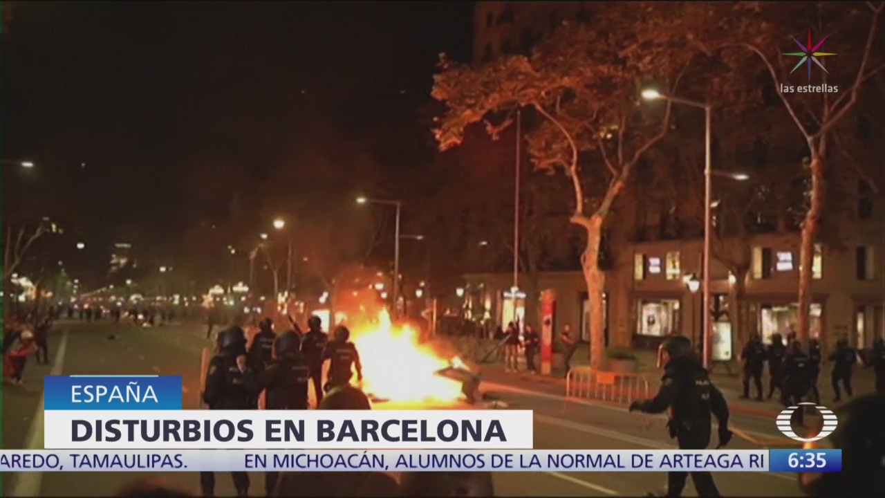 Continúan los disturbios en Barcelona y Cataluña