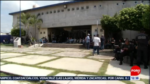 Custodios de penal de Atlacholoaya, Morelos, van a paro