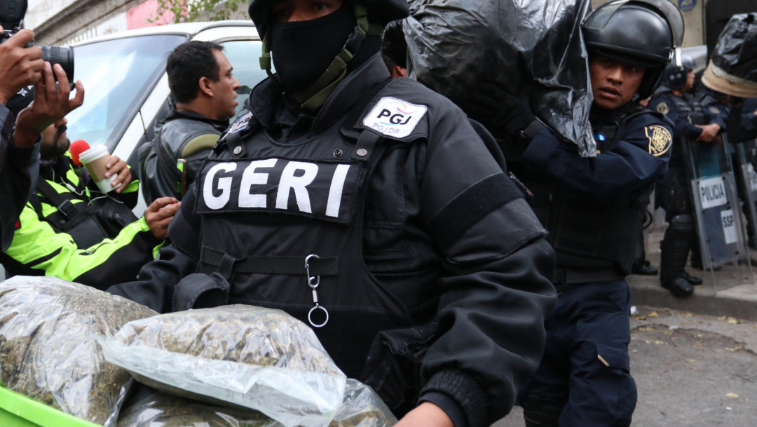 FOTO AMLO pide esperar argumentos tras liberación de detenidos en Tepito (EFE)