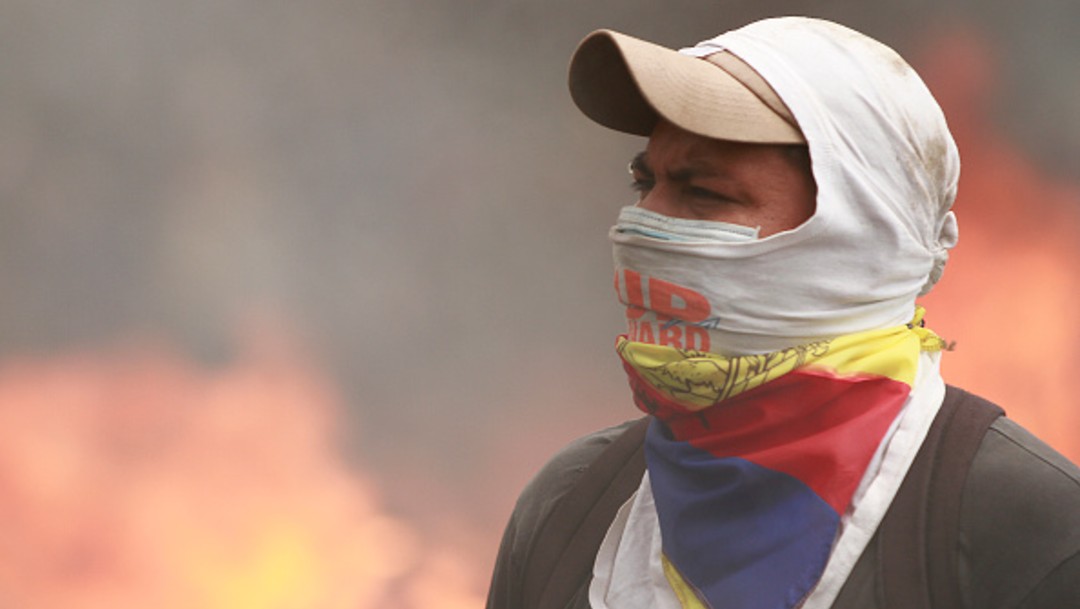 Toque de queda, decisión para restablecer la paz en Ecuador; anuncian concesiones en Paquete Económico