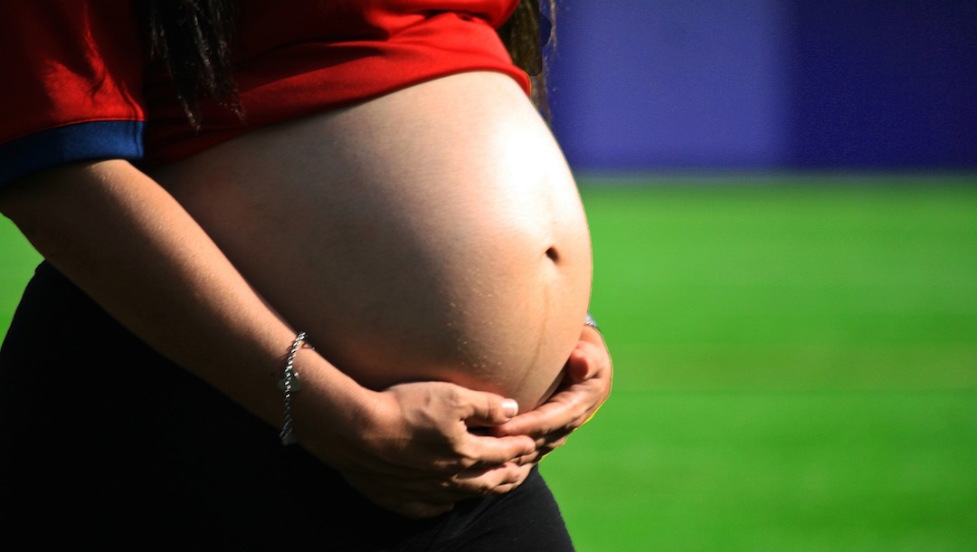 Niveles-estres-mujeres-embarazadas-hijos-varones-ansiedad