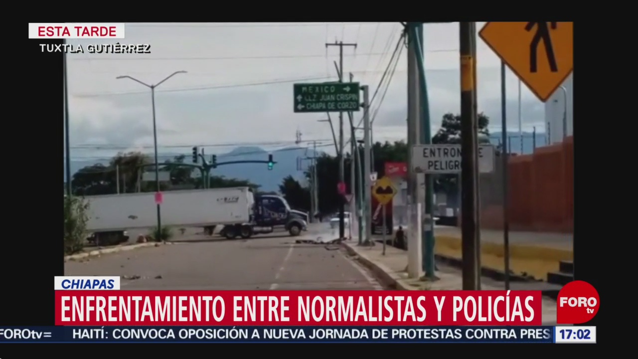 FOTO: Enfrentamiento entre normalistas y policías en Chiapas, 27 octubre 2019
