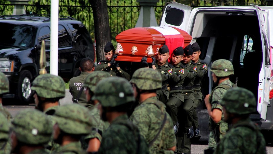 Dan último adiós a elemento de la Guardia Nacional fallecido durante enfrentamientos en Culiacán