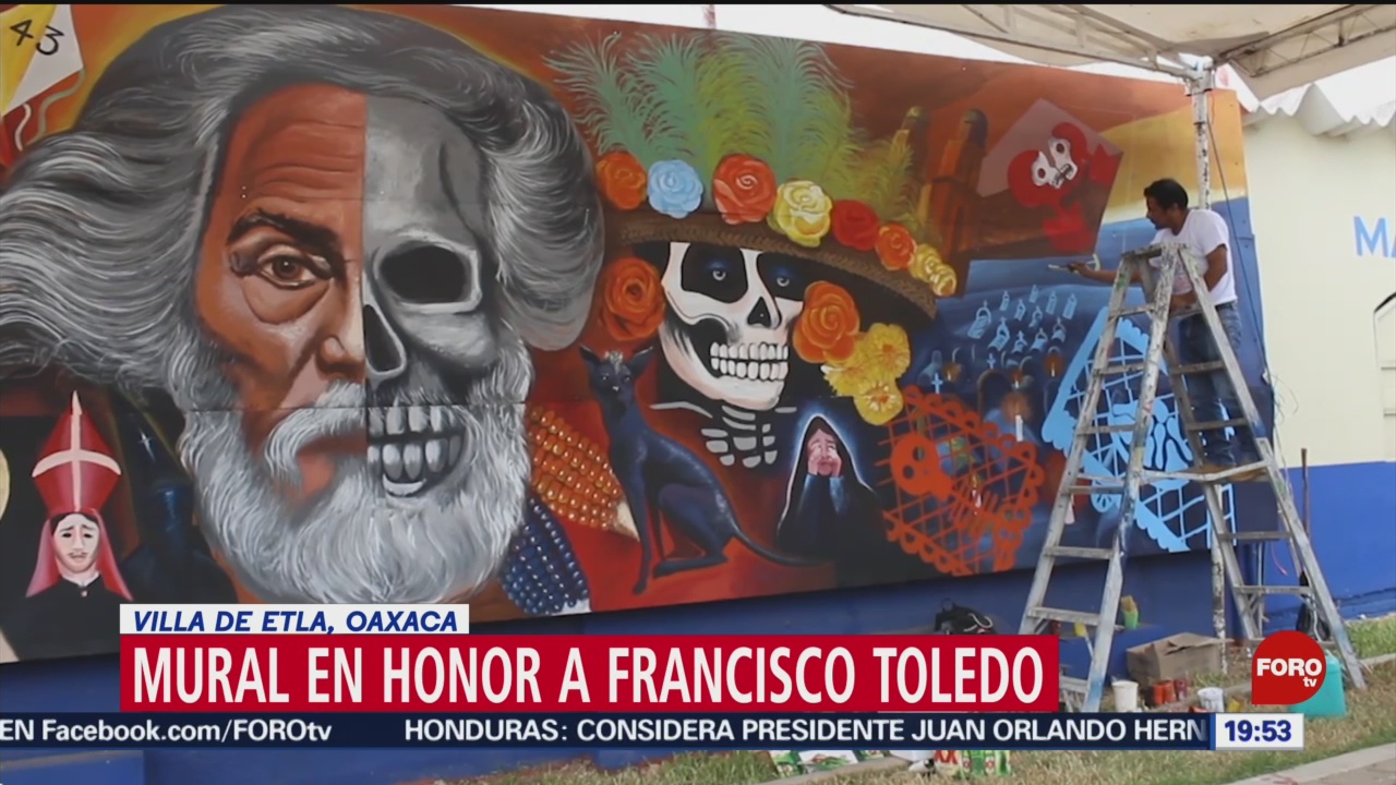FOTO: Habitantes de Villa de Etla recuerdan a Francisco Toledo con un mural, 19 octubre 2019