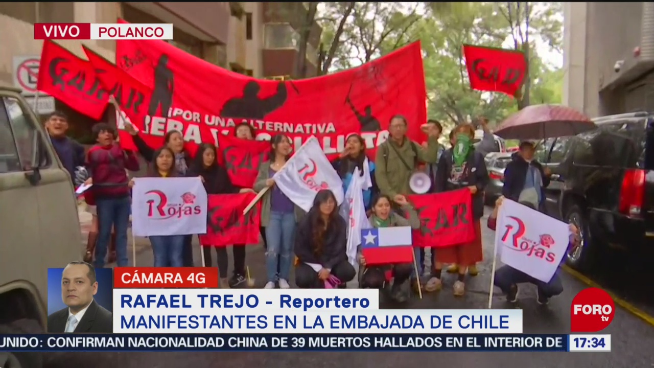 FOTO: Manifestantes protestan embajada Chile CDMX,
