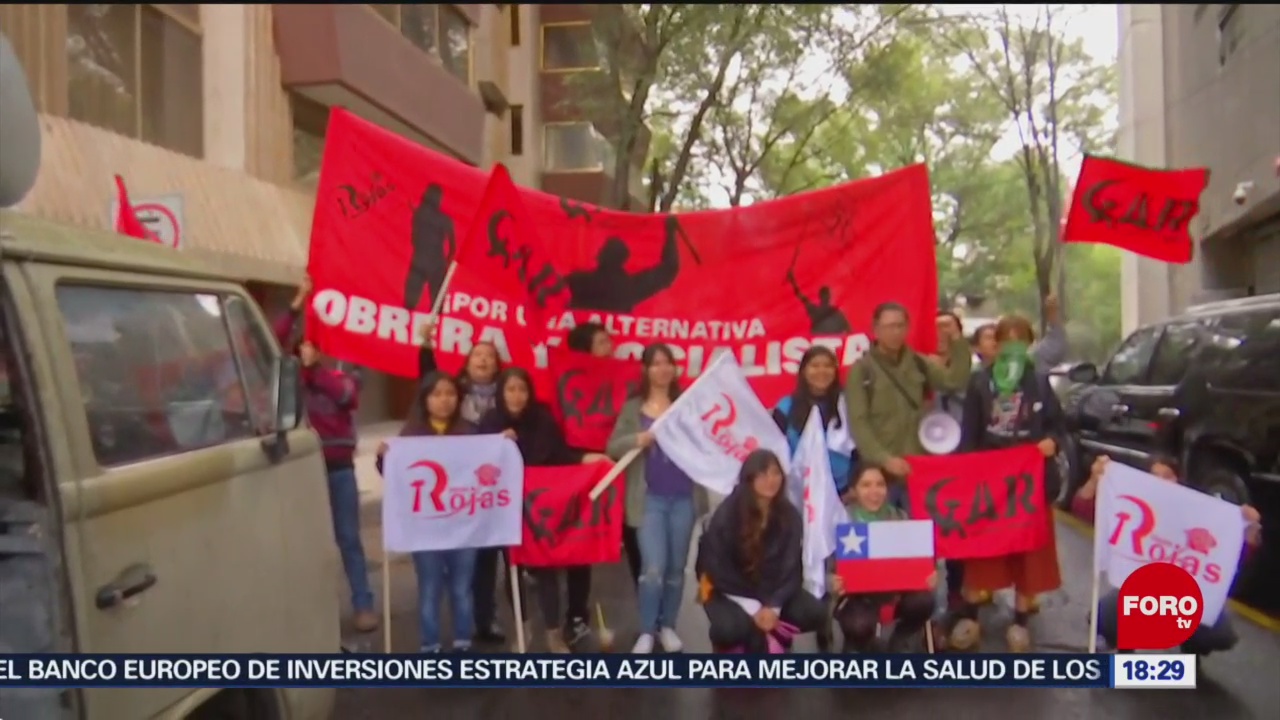 Foto: Embajada Chile Cdmx Manifestantes Se Retiran 24 Octubre 2019