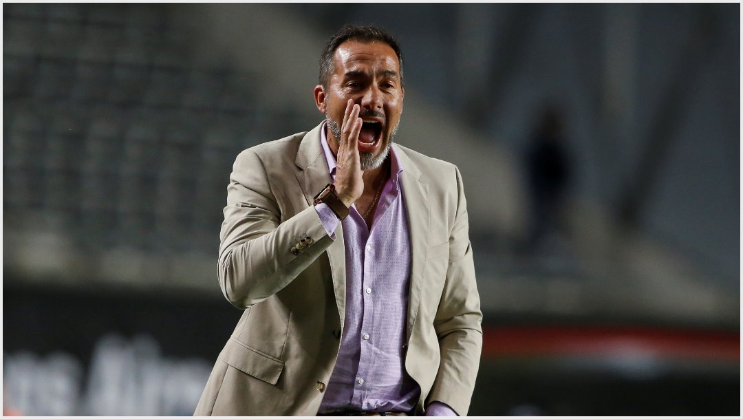 Imagen: Gustavo Matosas fue cesado como técnico del San Luis, 27 de octubre de 2019 (Getty Images)