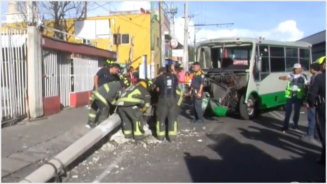 Foto: Diez personas resultaron heridas tras accidente de microbús, 20 de octubre de 2019 (Foro TV)