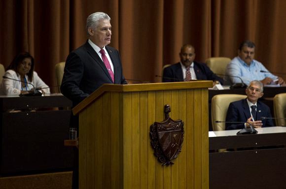 Cuba elige a Díaz-Canel como primer presidente de la República en más de 40 años