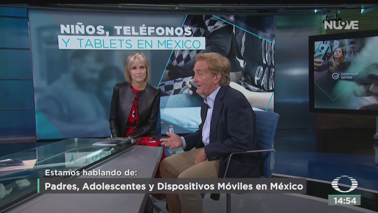 FOTO: Padres Adolescentes Dispositivos Móviles México