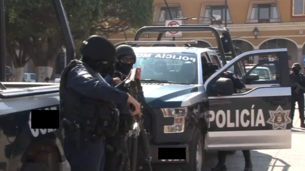 Policías municipales secuestran a elementos estatales en Guanajuato