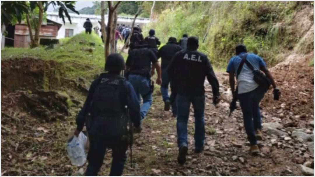 Foto: Dos policías fueron rescatados con vida en Oaxaca, 8 de octubre de 2019 (Foro TV)