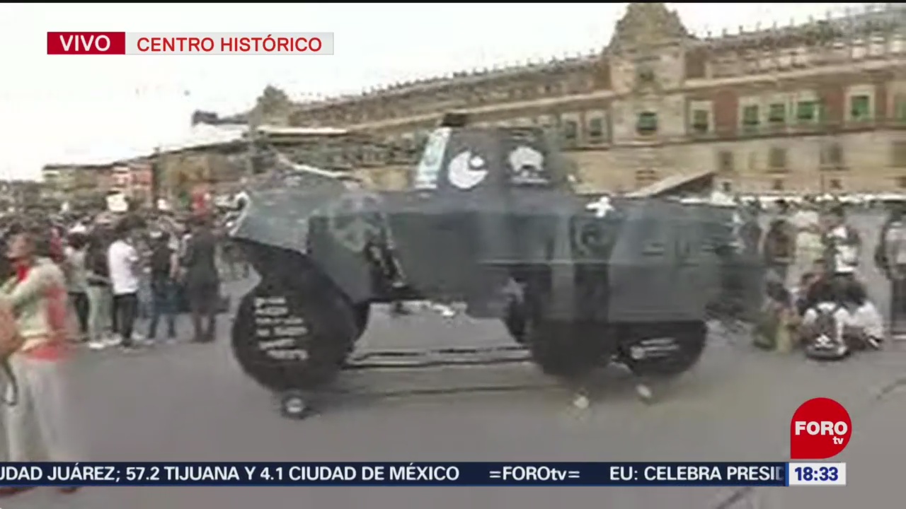 FOTO: Policías Resguardan Contingentes Que Llegan Zócalo