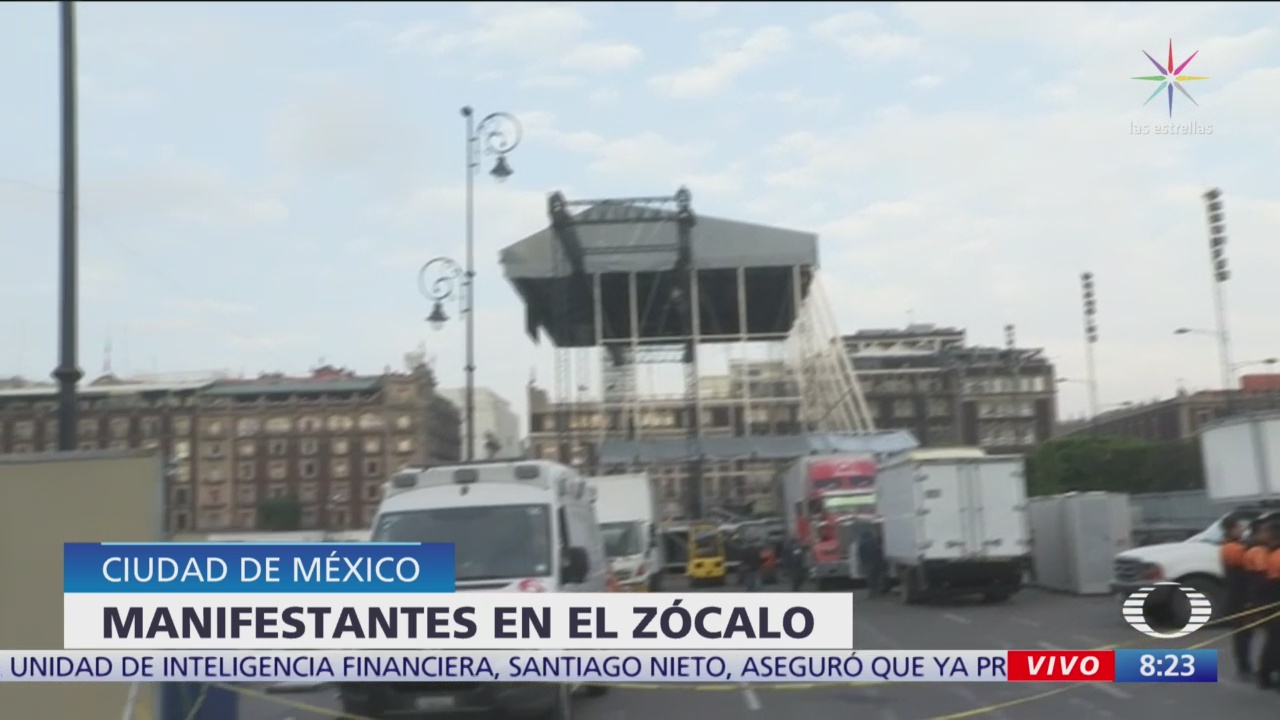 Preparan escenario para homenaje a José José en el Zócalo CDMX