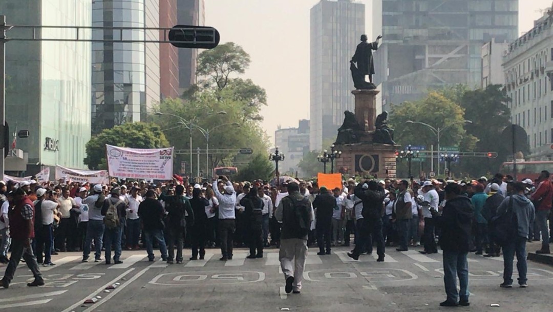Foto: Recicladores de basura marchan hacia el Senado, 10 de octubre de 2019, Ciudad de México