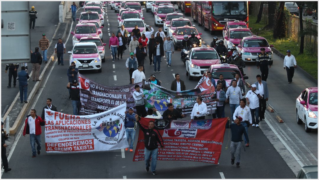 Foto: Taxistas bloquearon por varias horas calles de CDMX, 7 de octubre de 2019 (GALO CAÑAS /CUARTOSCURO.COM)