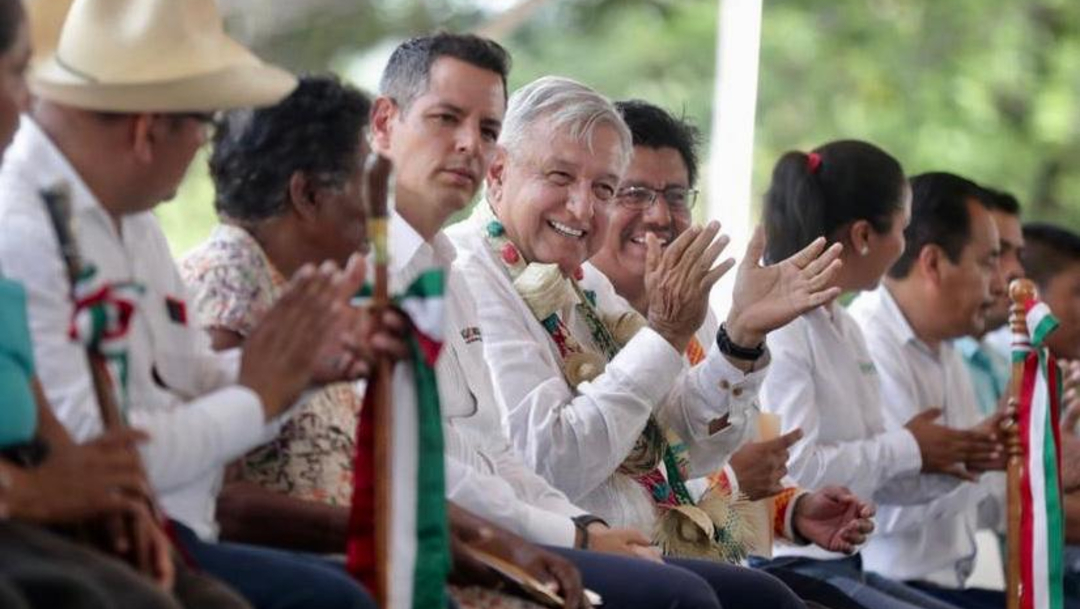Gobierno de Oaxaca cierra filas con AMLO en favor de la paz