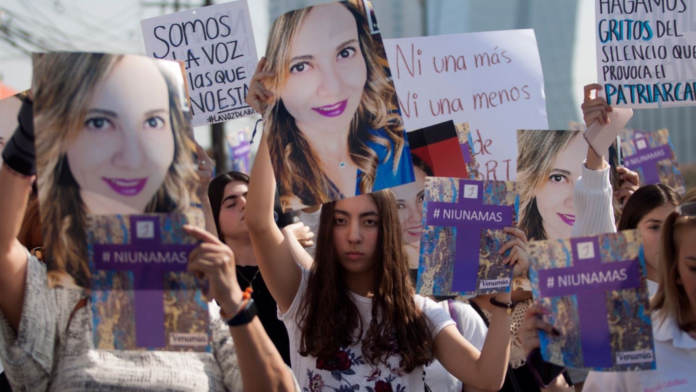 Foto: Familiares y amigas de Abril Pérez Sagaón realizaron una marcha silenciosa en Monterrey, Nuevo León, el 29 de noviembre de 2019 (Foto: Gabriela Pérez Montiel/Cuartoscuro.com)