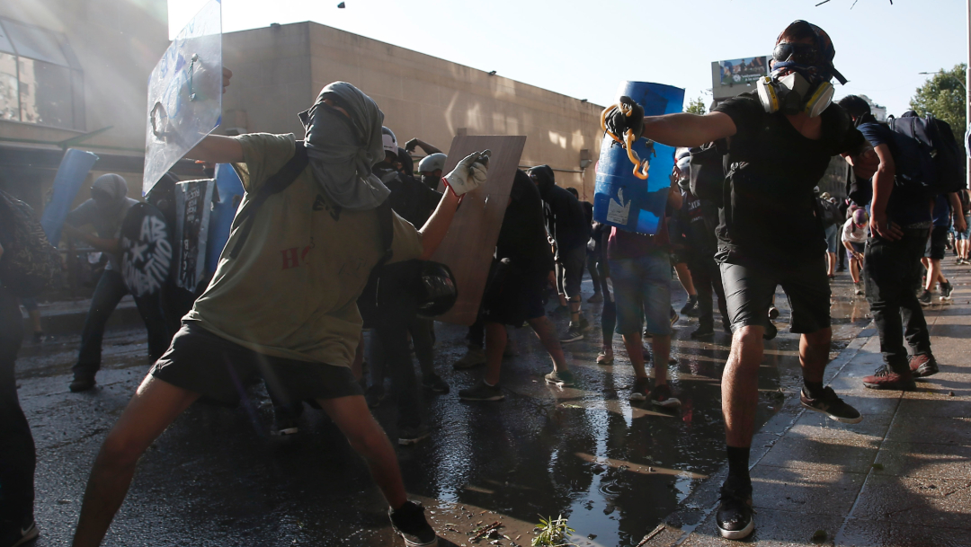 Foto: Más de 15 mil personas detenidas durante protestas en Chile, 23 de noviembre de 2019, (AP)