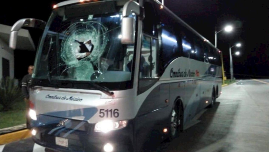 Foto: Asaltantes lanzan rocas a autobús en San Luis Potosí, 3 noviembre 2019