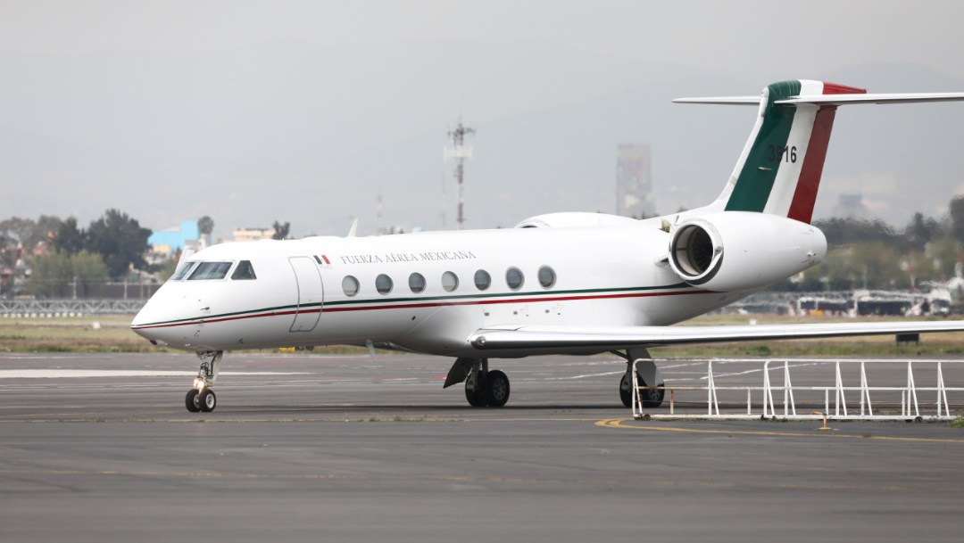 Foto: Este es el avión del gobierno de México a disposición del expresidente de Bolivia, Evo Morales, el 12 de noviembre de 2019 (Reuters)