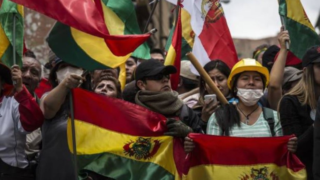 Presidenta interina de Bolivia promulga ley para nuevas elecciones presidenciales