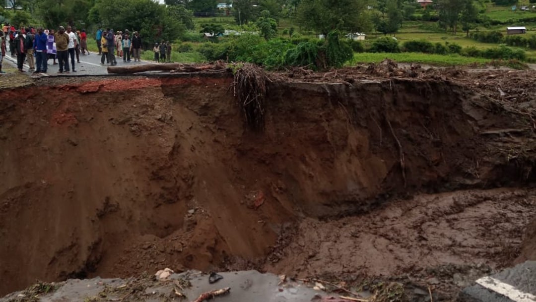 Deslizamientos de tierra en Kenia dejan al menos 24 muertos