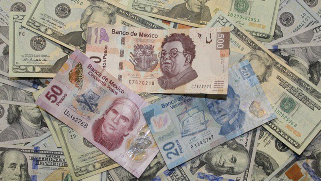 Foto: Dólar desciende y se vende en 19.36 pesos