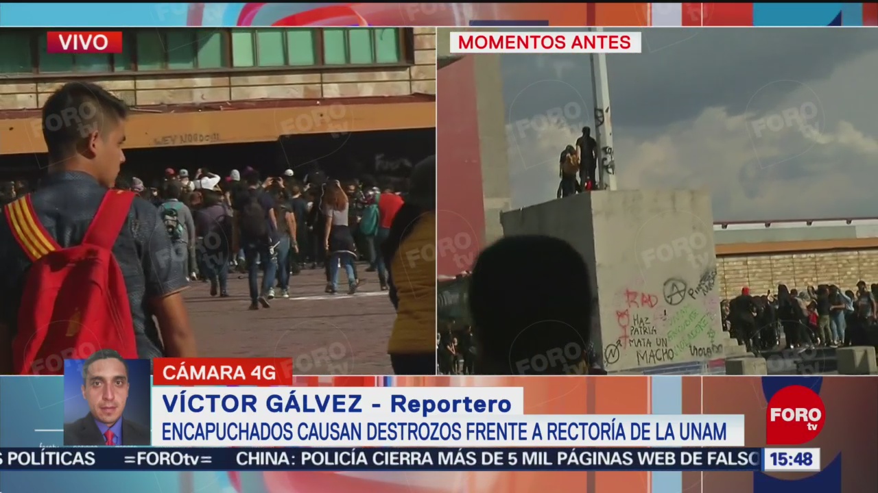 FOTO: Encapuchados logran bajar Bandera México Rectoría