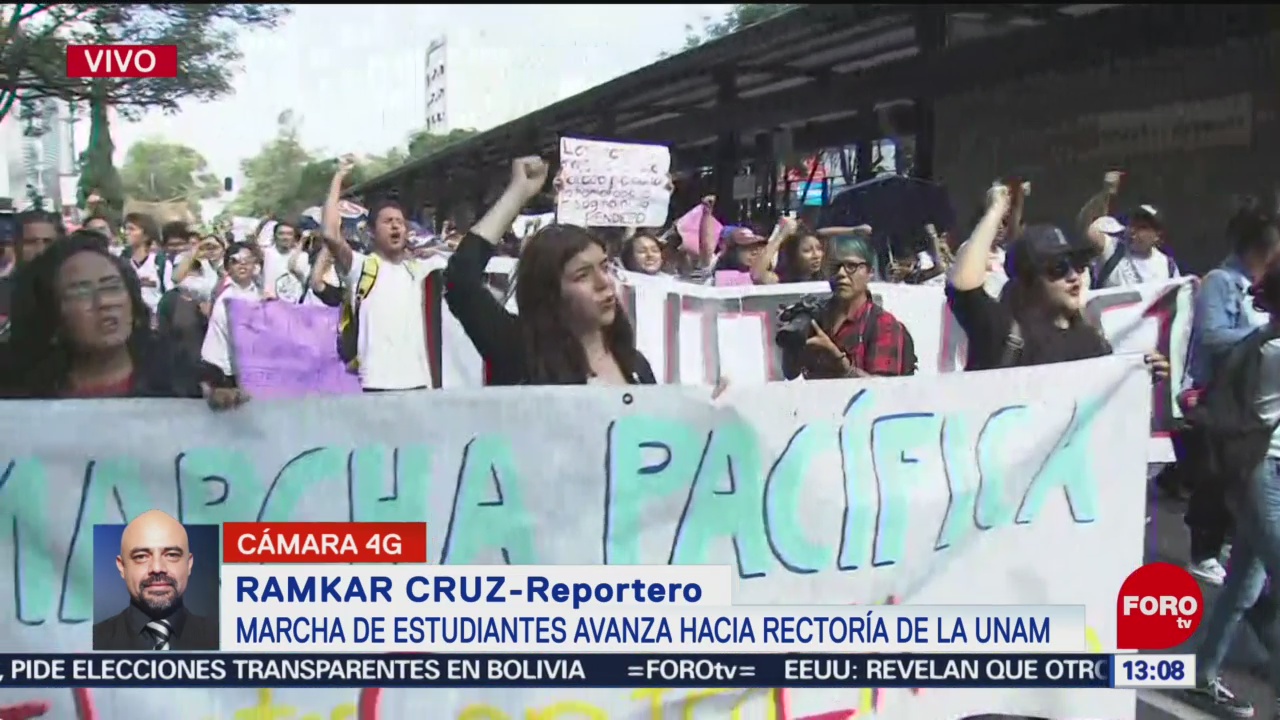 FOTO: Estudiantes FES Cuautitlán marchan hacia Rectoría