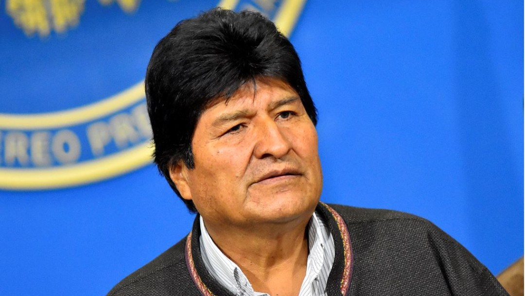 Imagen: Evo Morales, el presidente de Bolivia, parte rumbo a México, el 11 de noviembre de 2019 (Getty Images, archivo)