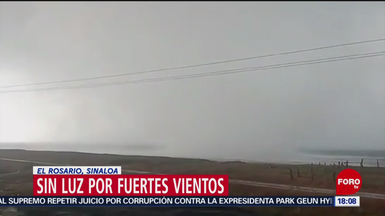 FOTO: Fuertes vientos dejan sin luz El Rosario, Sinaloa, 28 noviembre 2019